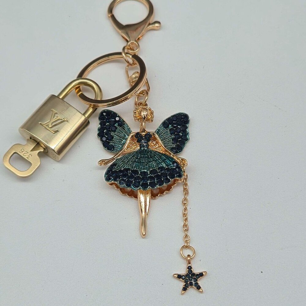 Louis Vuitton Authentic Gold Padlock 🔑 Key + Unbranded Fairy Stylish Bag Charm - Picture 5 of 8